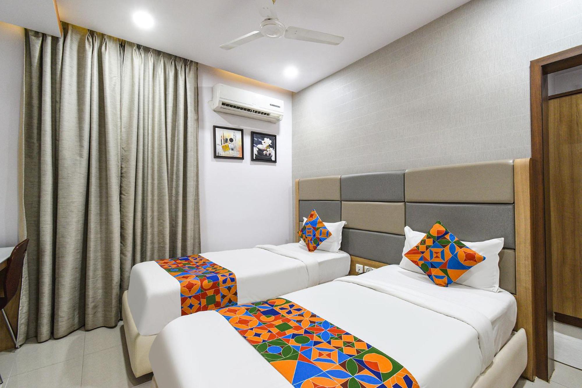 Fabhotel Aditya Homes - Nr Isb, Gachibowli Haidarábád Kültér fotó